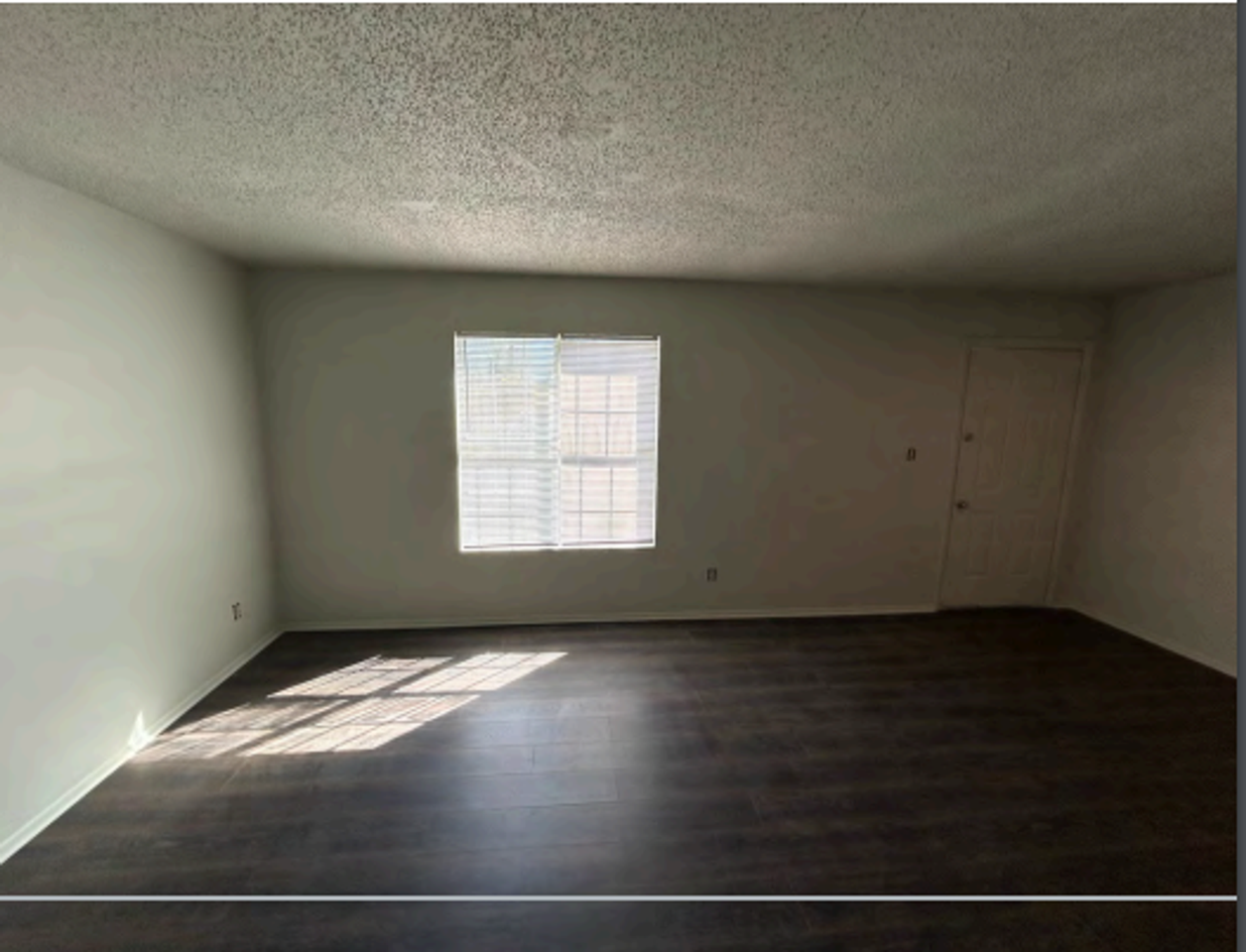 Saratoga Park Apartments Tenant Profile and Rental Offering - Photo 4 of 50