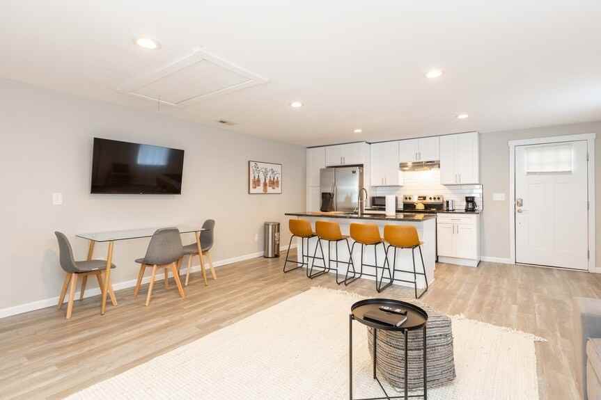 173 Cabarrus Avenue East - Photo 2 of 13