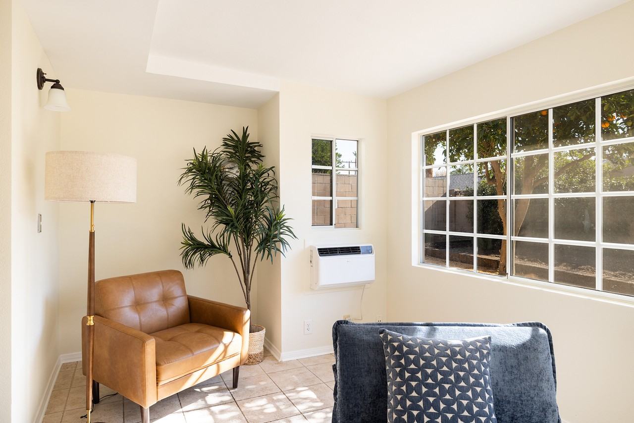 2206 Stinson St #NA - Photo 6 of 24