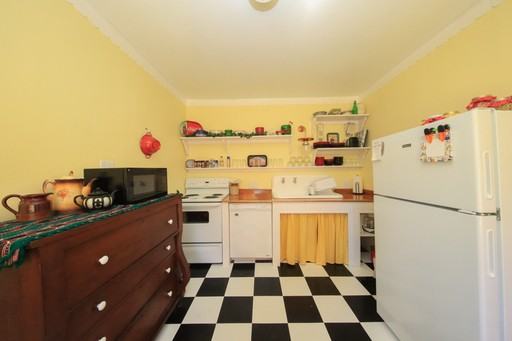 1040 Walnut Hill Pl #NA - Photo 4 of 16