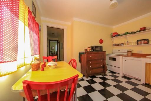 1040 Walnut Hill Pl #NA - Photo 6 of 16