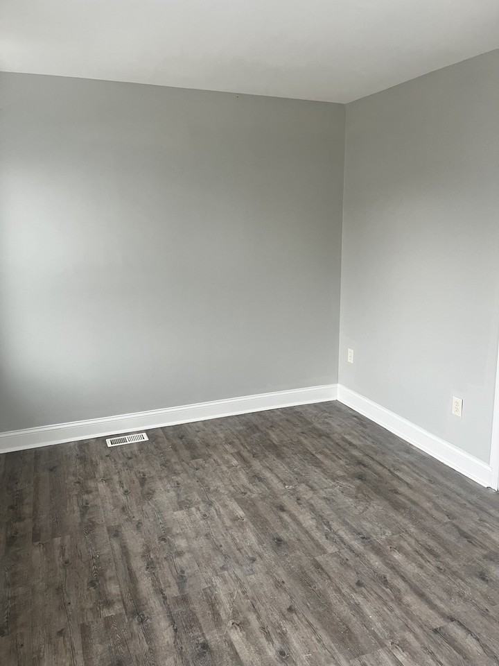 149 Siegwart Ln #149 - Photo 3 of 7