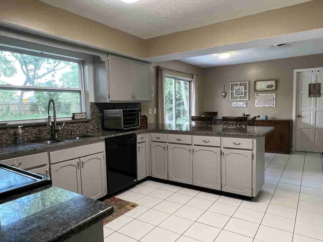 305 W Sweetwater Creek Dr #NA - Photo 5 of 21