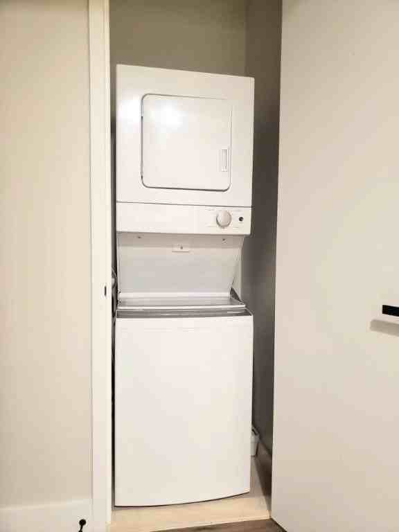 Wall St #1107 - Photo 5 of 8