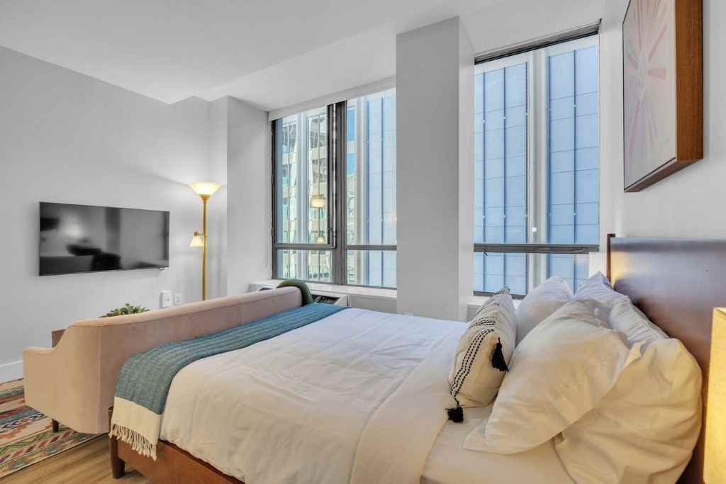 Wall St #614 - Photo 2 of 19