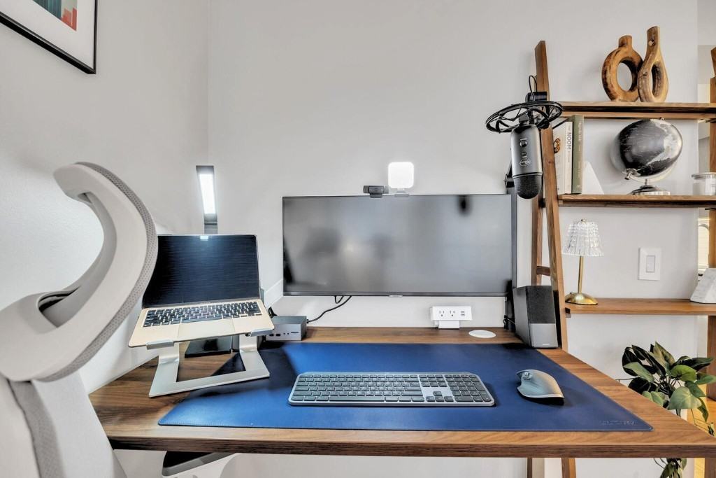 Wall St #614 - Photo 6 of 19