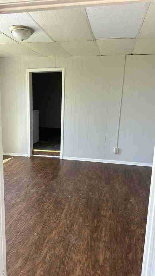 150 Pinecrest - Photo 5 of 6