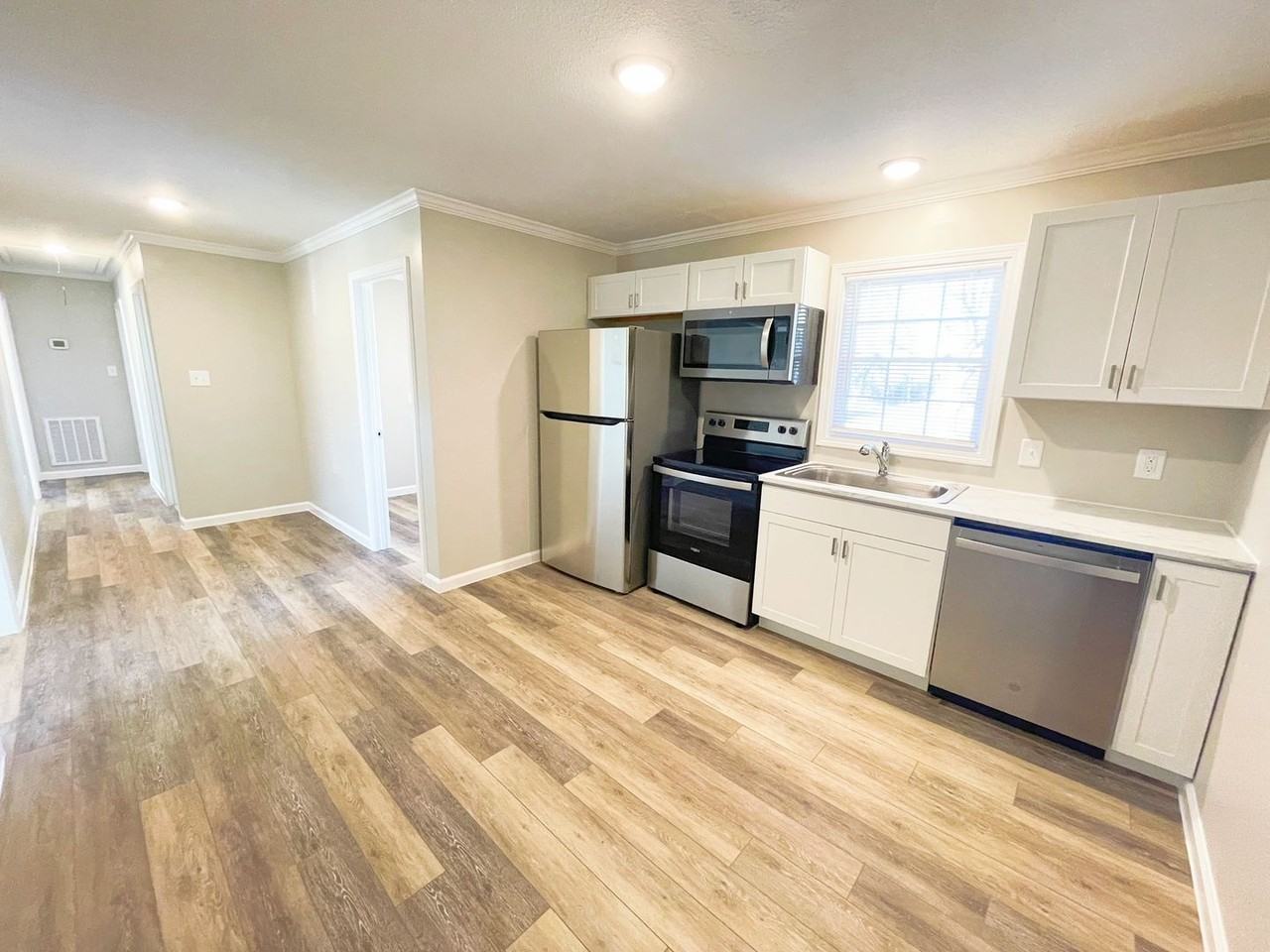 6073 Kirkman Street Ext - Photo 5 of 15