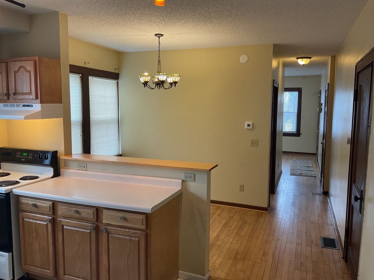 2306 Glenwood Ave - Photo 3 of 15