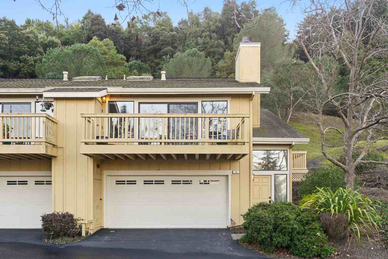 15 Laurel Dr - Photo 2 of 28