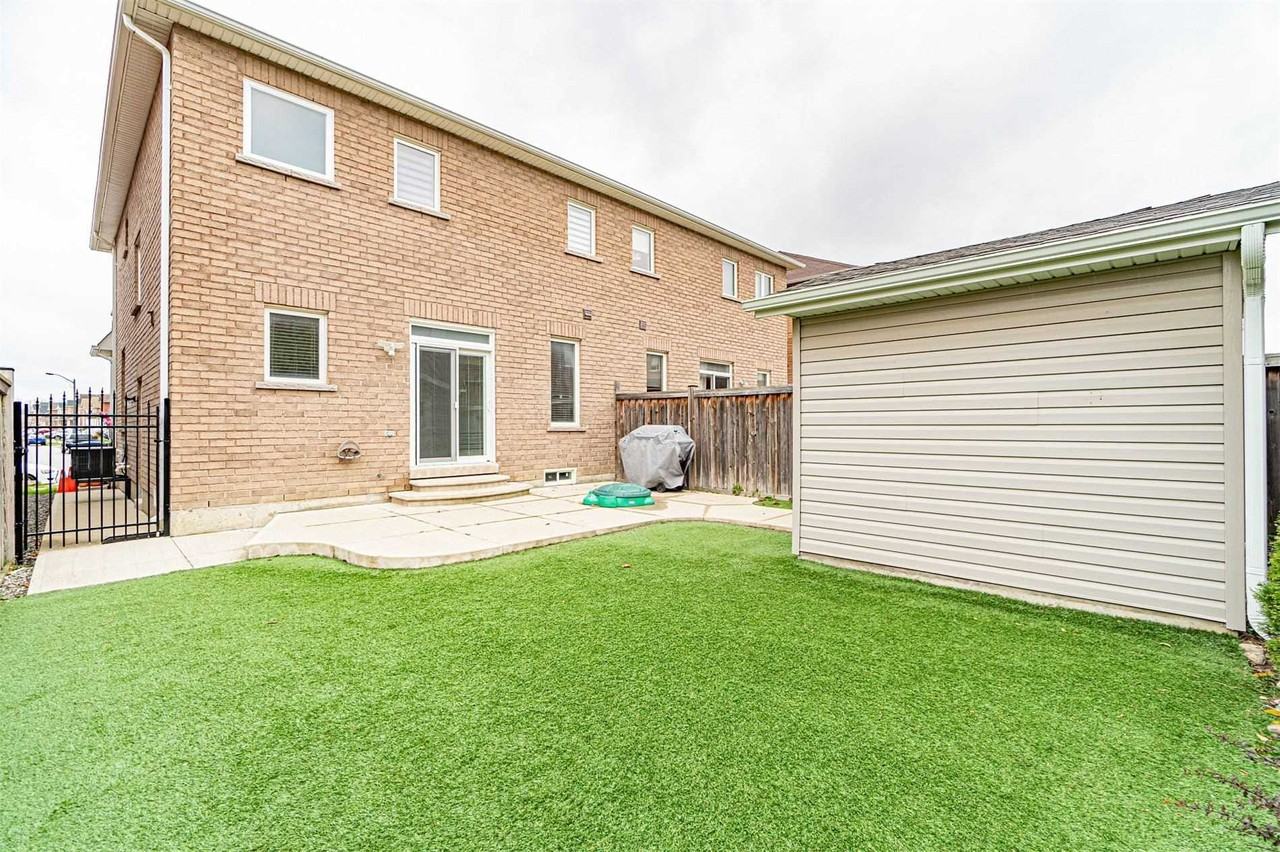 15 Windflower Rd - Photo 3 of 13