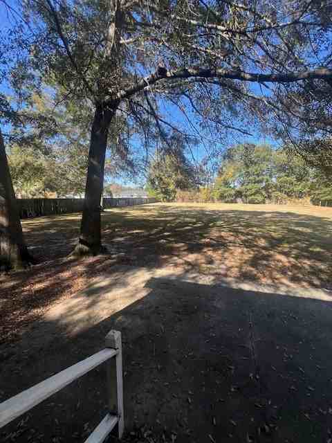 1835 Hideaway Dr - Photo 2 of 31