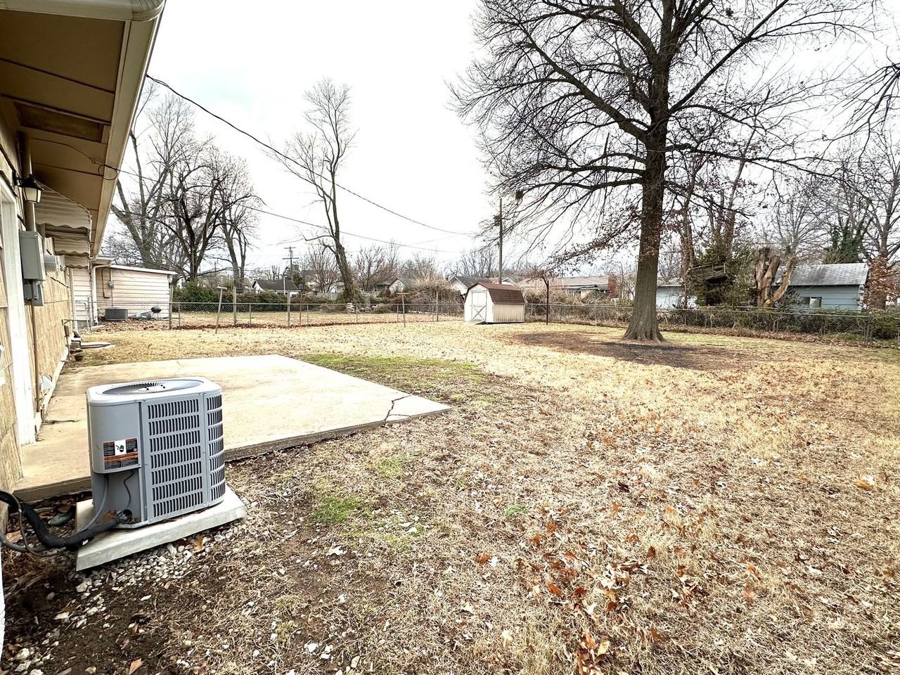 1606 S Oronogo - Photo 7 of 32