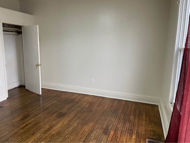 727 E Main St #727 - Photo 2 of 13