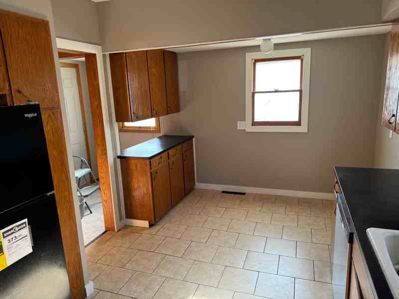 503 7th Avenue - Photo 2 of 16