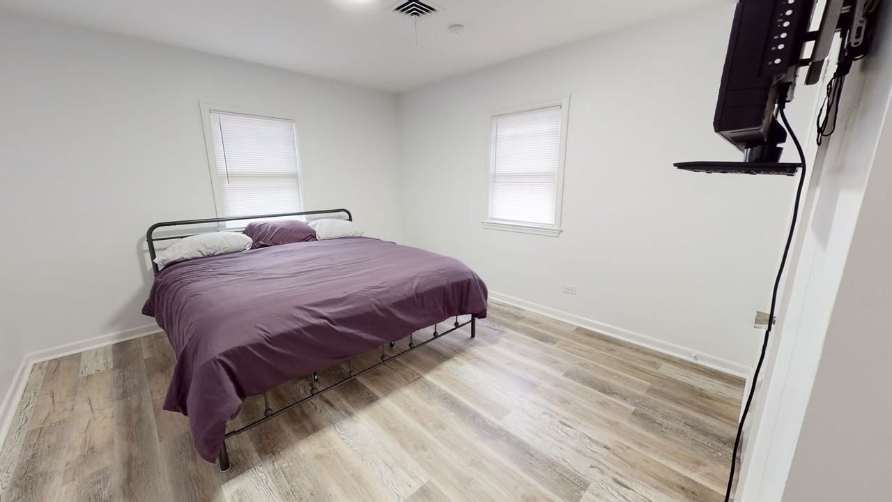 301 7th Street Southwest ##Sw - Photo 6 of 23