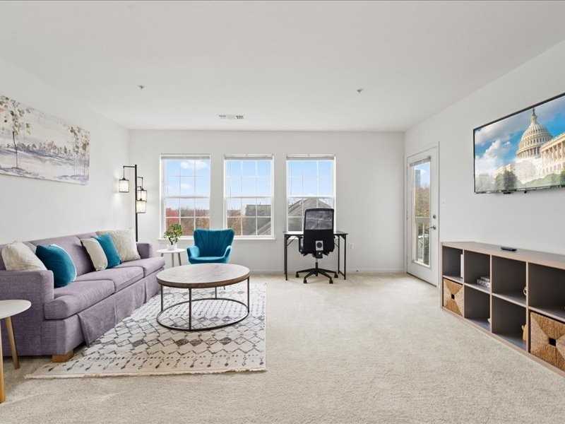 1570 Onyx Drive #103 - Photo 5 of 20