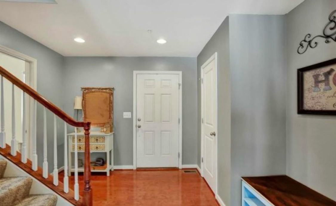 2191 Kay Hill Dr #NA - Photo 4 of 32