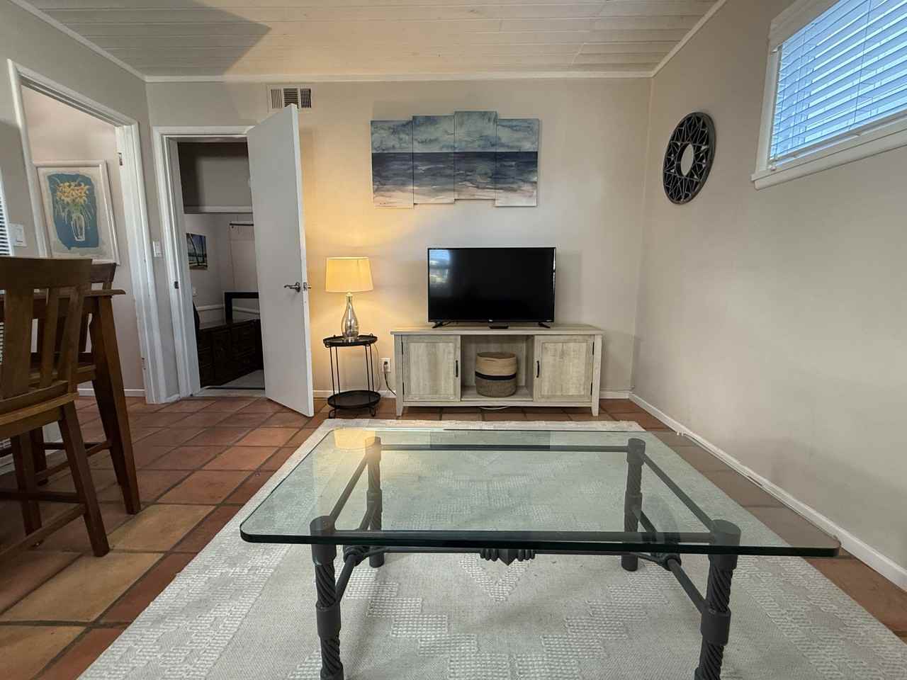 110 W El Portal #NA - Photo 7 of 26