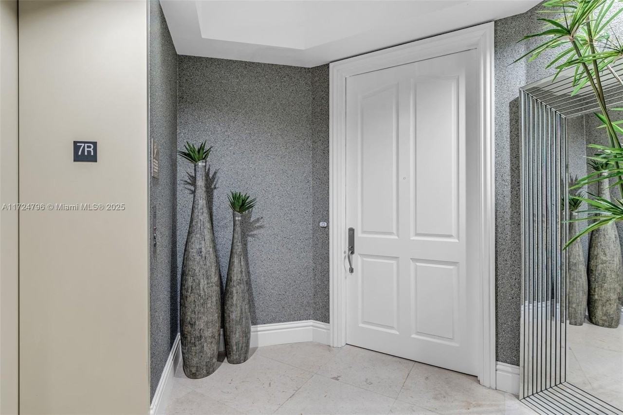 10295 Collins Ave #701 - Photo 7 of 50