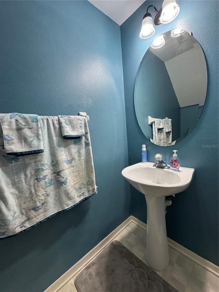 4540 Runabout Way - Photo 4 of 20