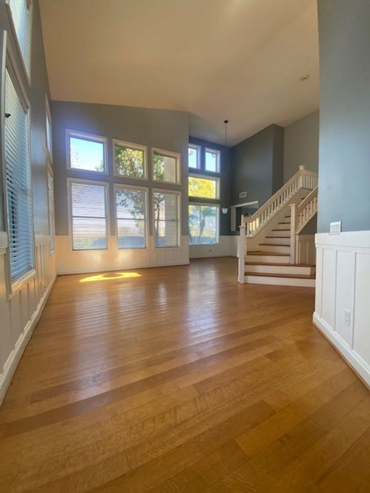 23 Chesterfield - Photo 3 of 29