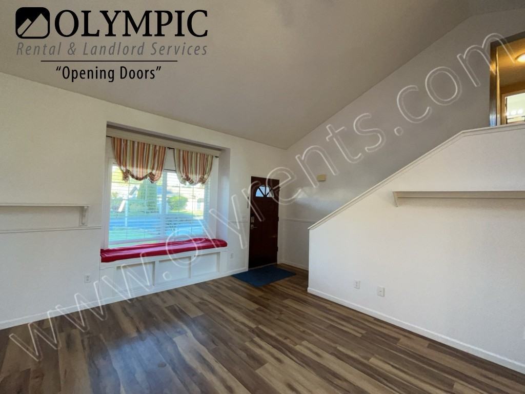 5301 65th Ave Se - Photo 2 of 26