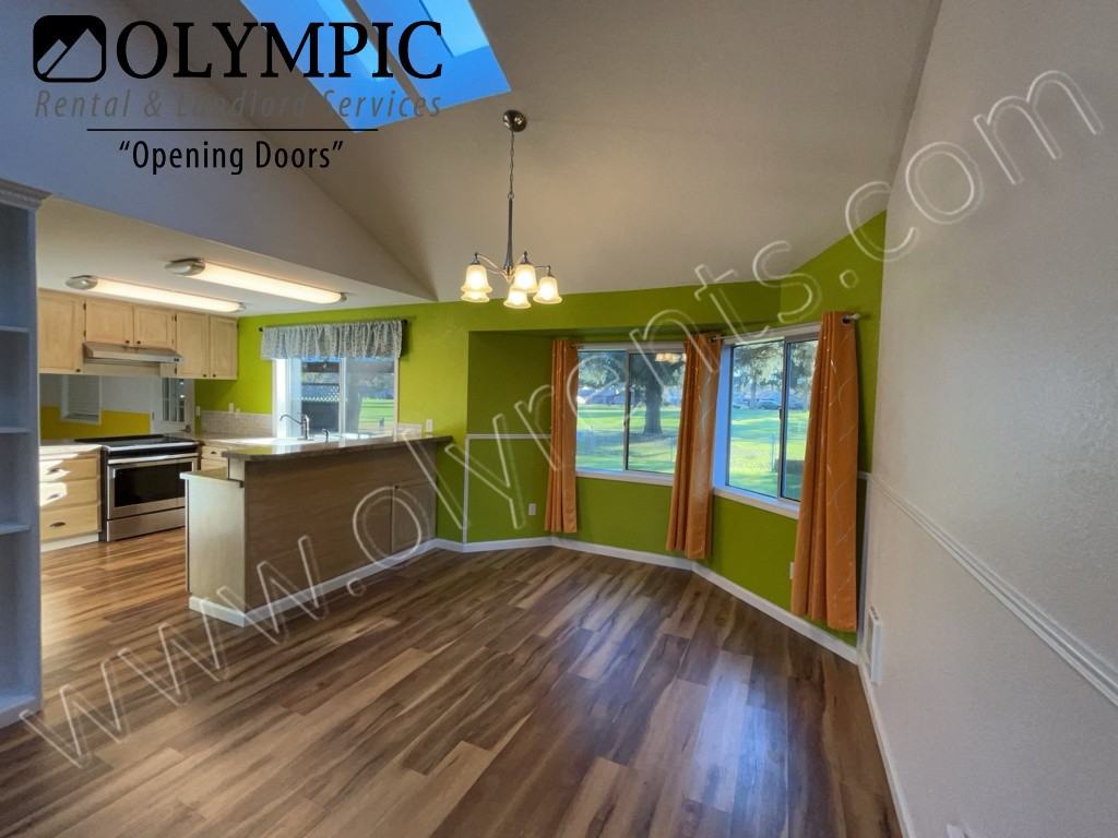 5301 65th Ave Se - Photo 5 of 26