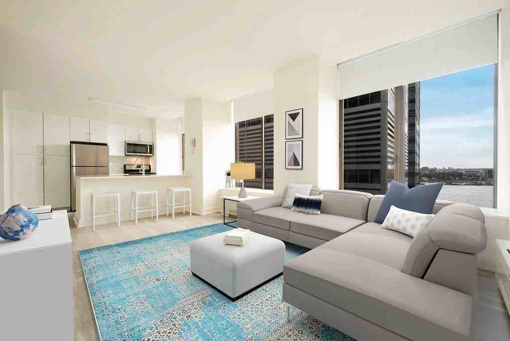 Hanover Sq #8L - Photo 2 of 12