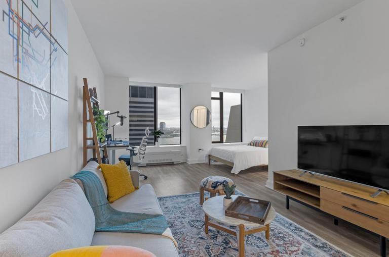 Hanover Sq #2X - Photo 7 of 16