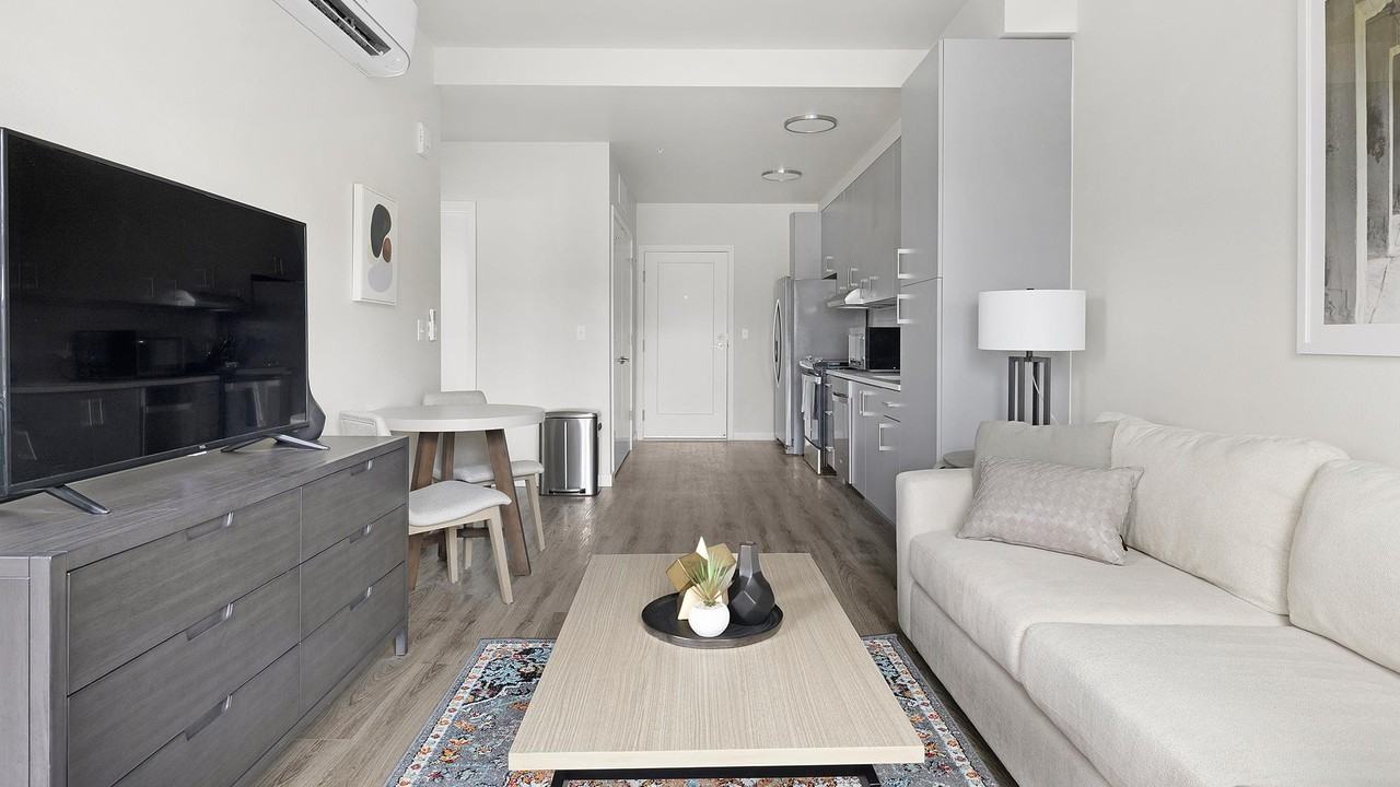 3158 SW 12th Ave - Photo 5 of 50