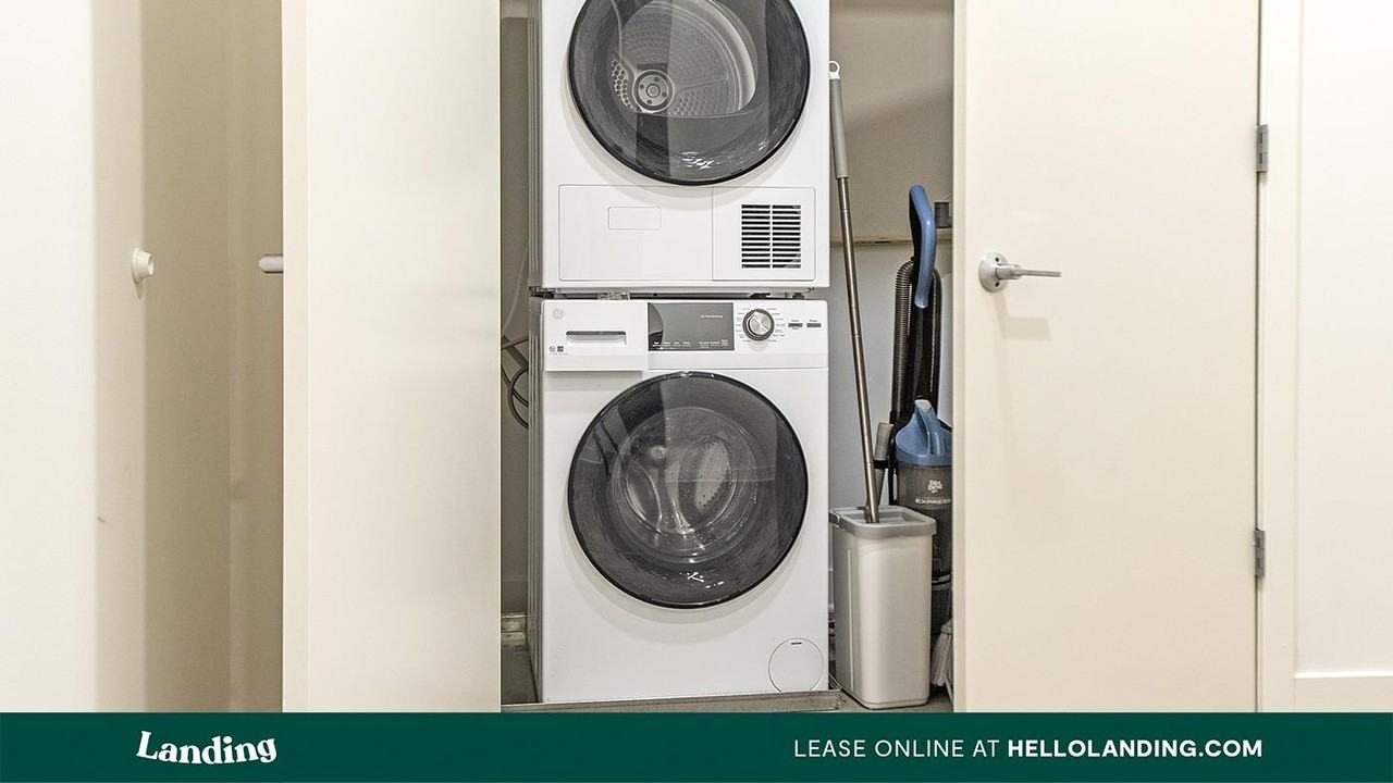 300 S Broadway - Photo 5 of 50