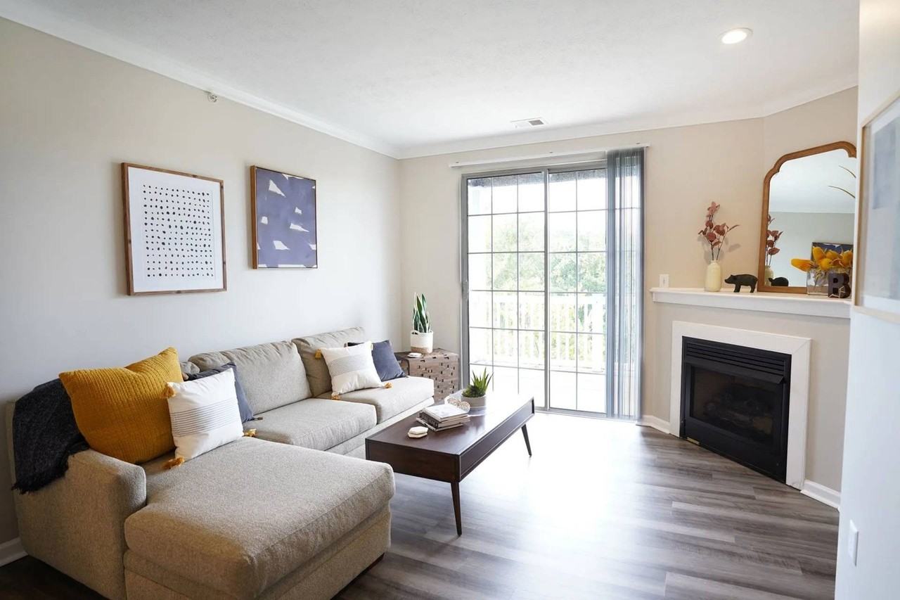 Bear Run Village - Photo 4 of 46