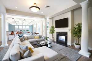 featured image of 100 Country View Ln