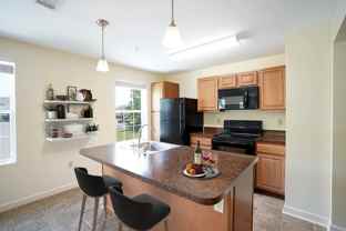 Diamond Pointe - Photo 1 of 1