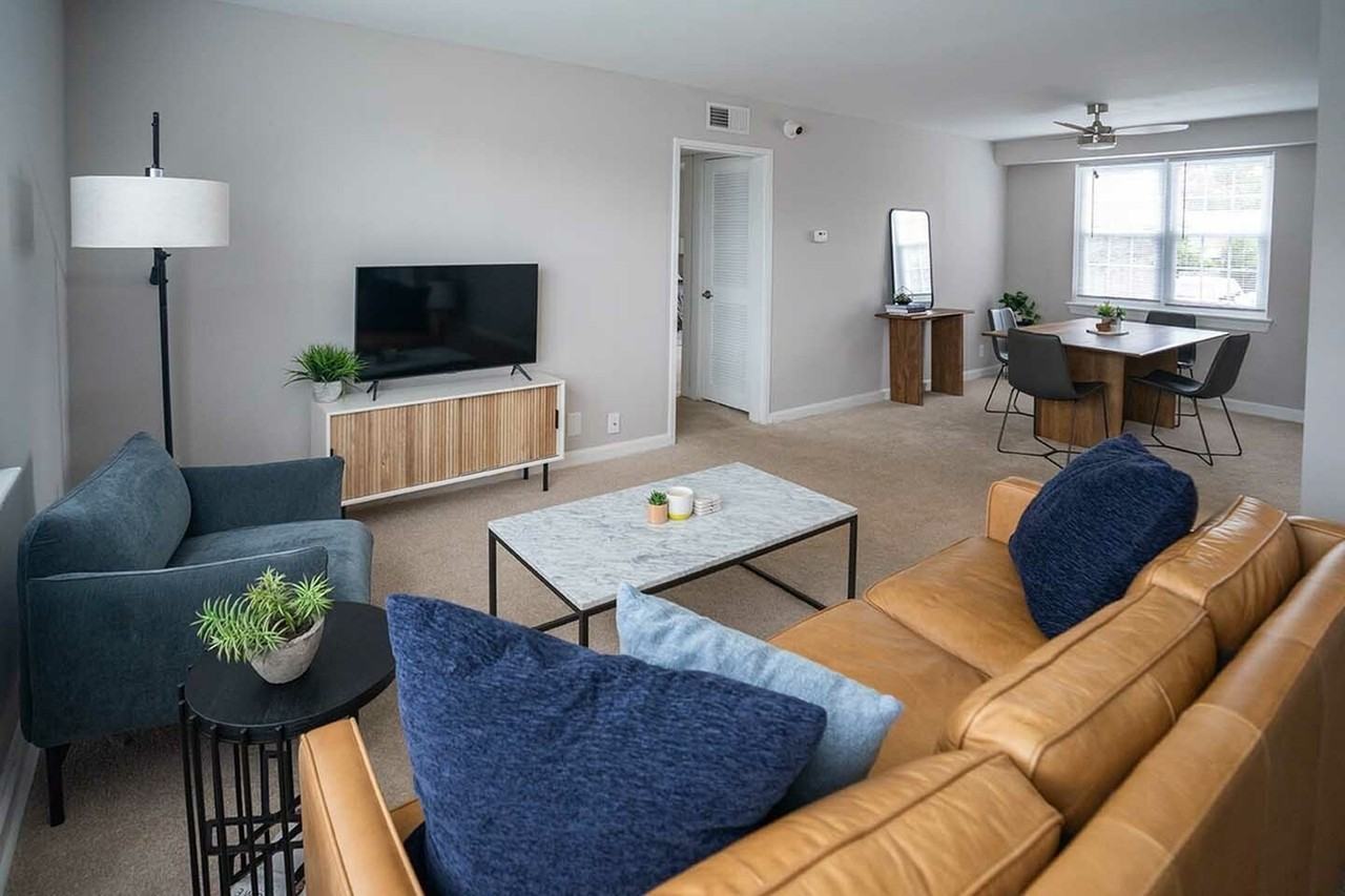 Greenview at Chestnut Run - Photo 2 of 32