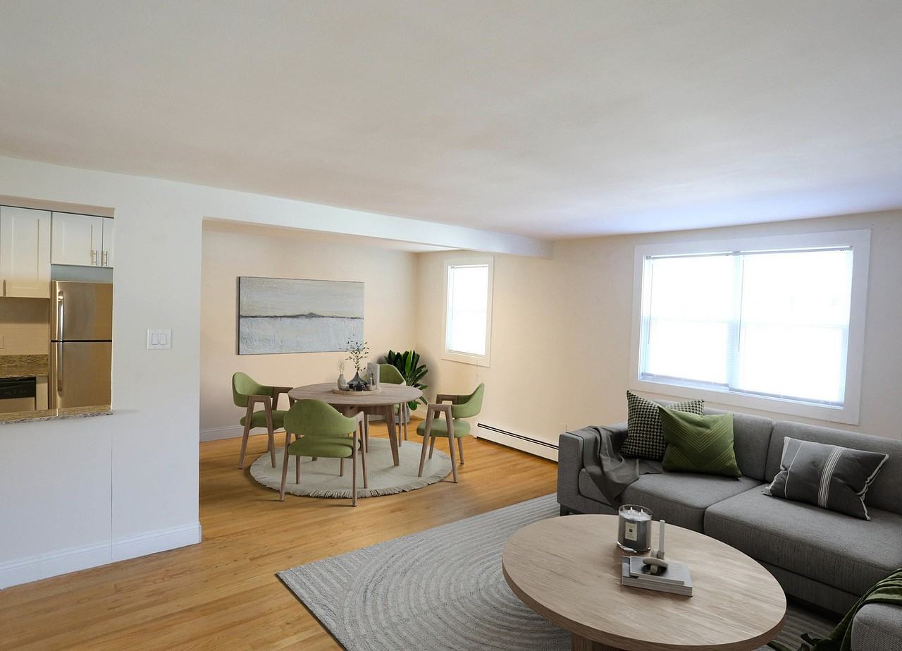 Heather Glen - Photo 4 of 36