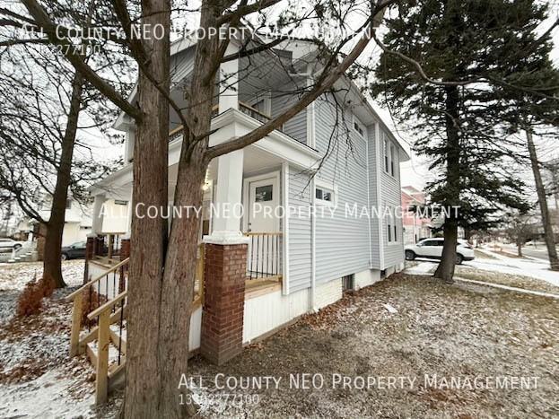 12021 Cromwell Ave - Photo 3 of 19