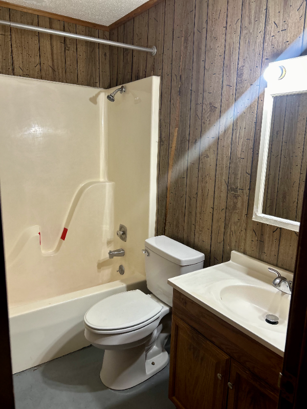 1701 Goodwin Rd #139 - Photo 4 of 6