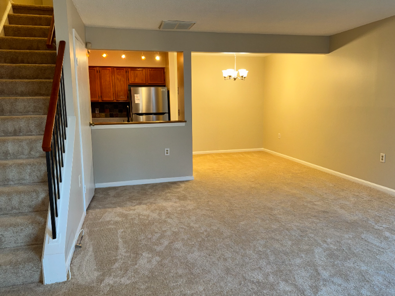 7555 Belle Grae Dr - Photo 4 of 23