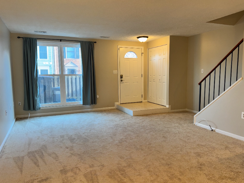 7555 Belle Grae Dr - Photo 5 of 23