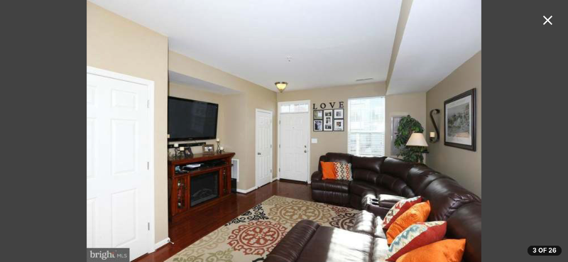 646 Tivoli Rd - Photo 2 of 20