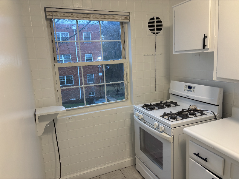 5224 8th Rd S #4 - Photo 4 of 11