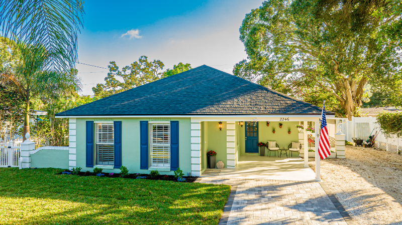 2246 Goldenrod St - Photo 2 of 13