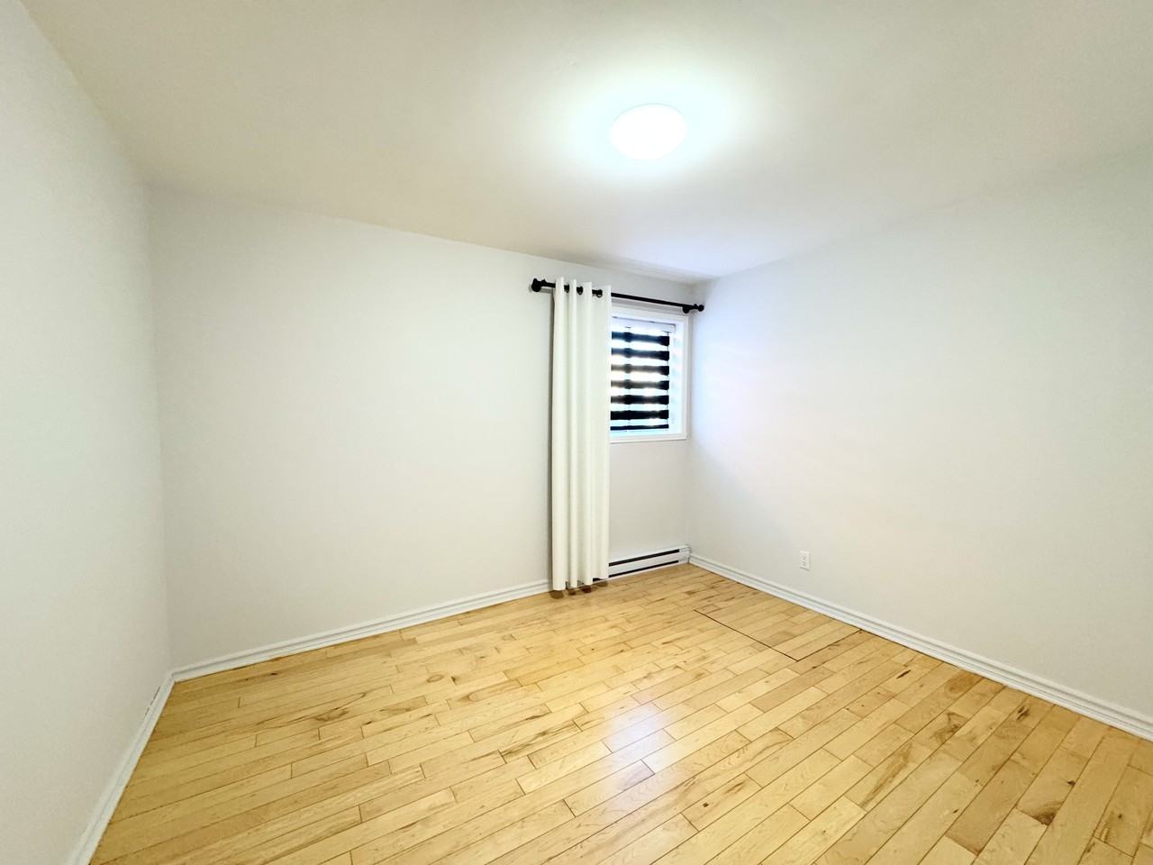 275 7e Avenue - Photo 2 of 23