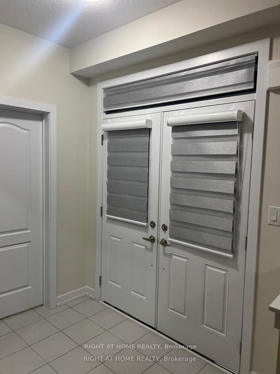 18 Lillian Way - Photo 2 of 23