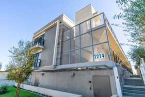 featured image of 1214 Tennyson Street