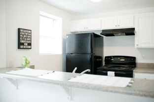 231 Chestnut St - Photo 1 of 1