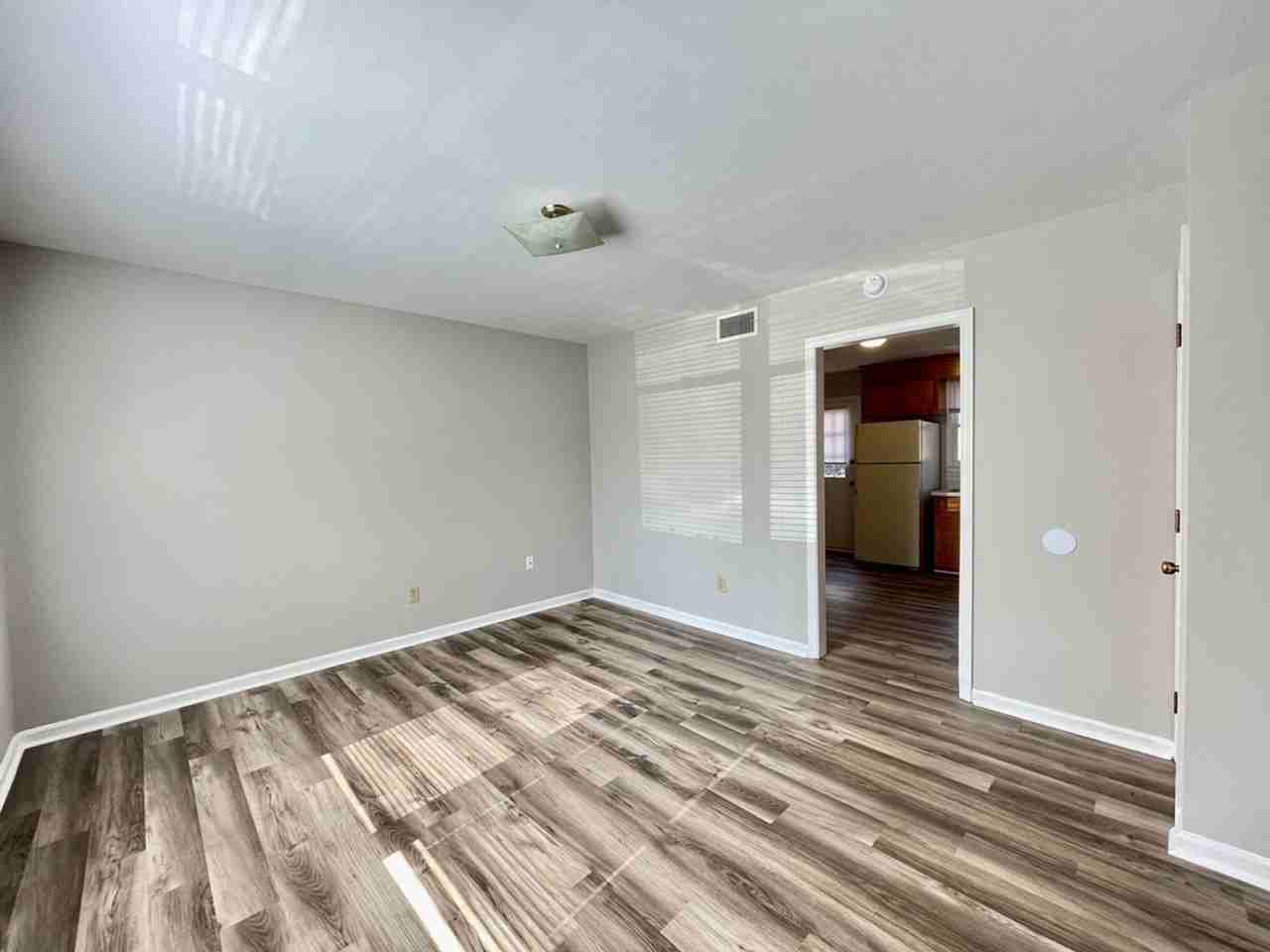 5338 Jovern Dr - Photo 2 of 17