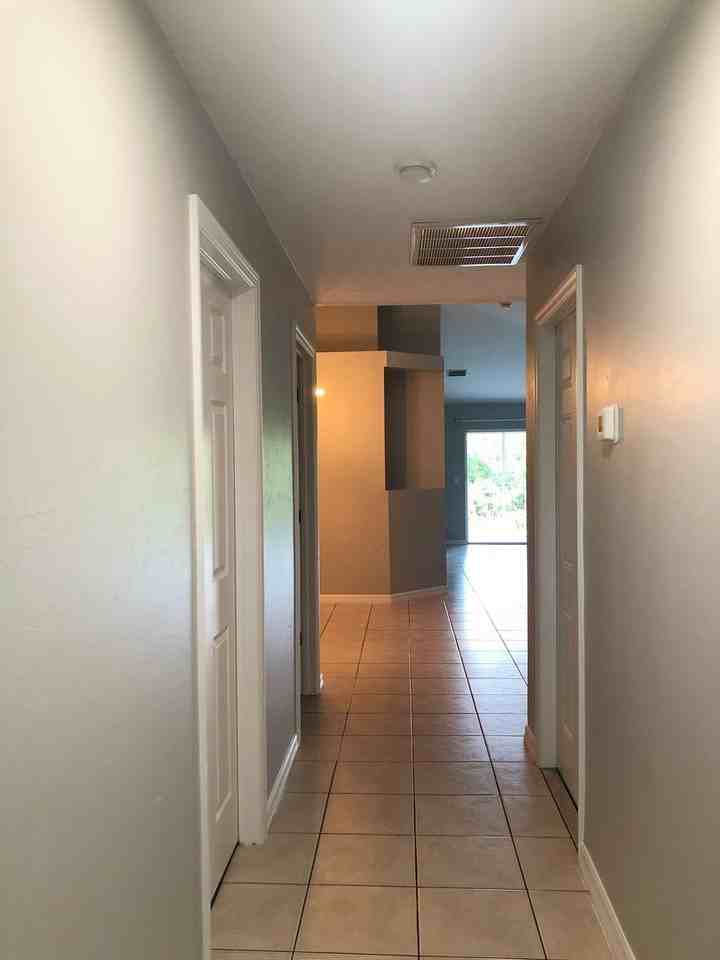 5568 Judith Rd - Photo 3 of 20
